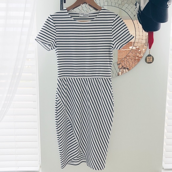 Zara Dresses & Skirts - Zara striped bodycon dress